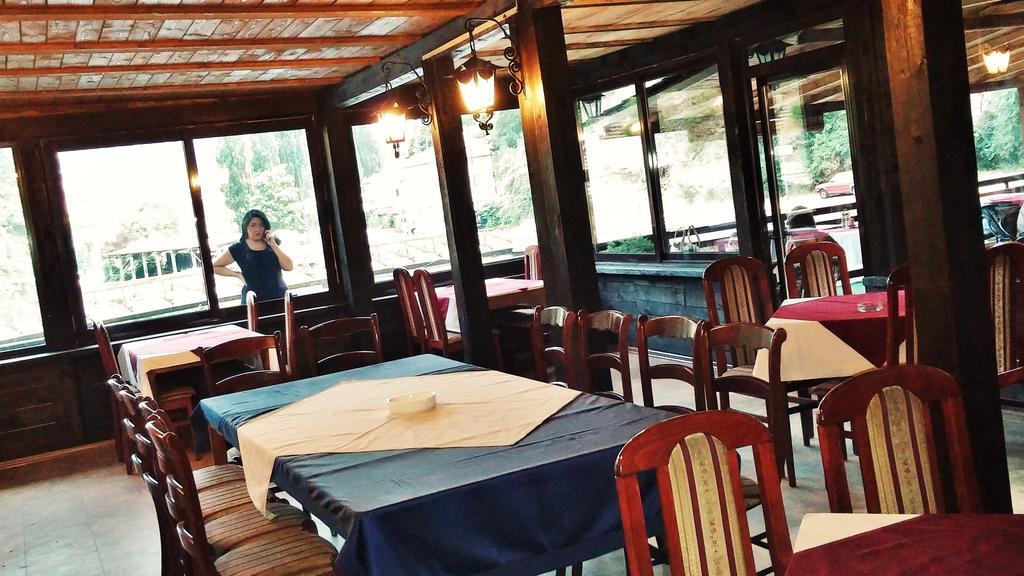 B&B Bazeni Сараєво Екстер'єр фото