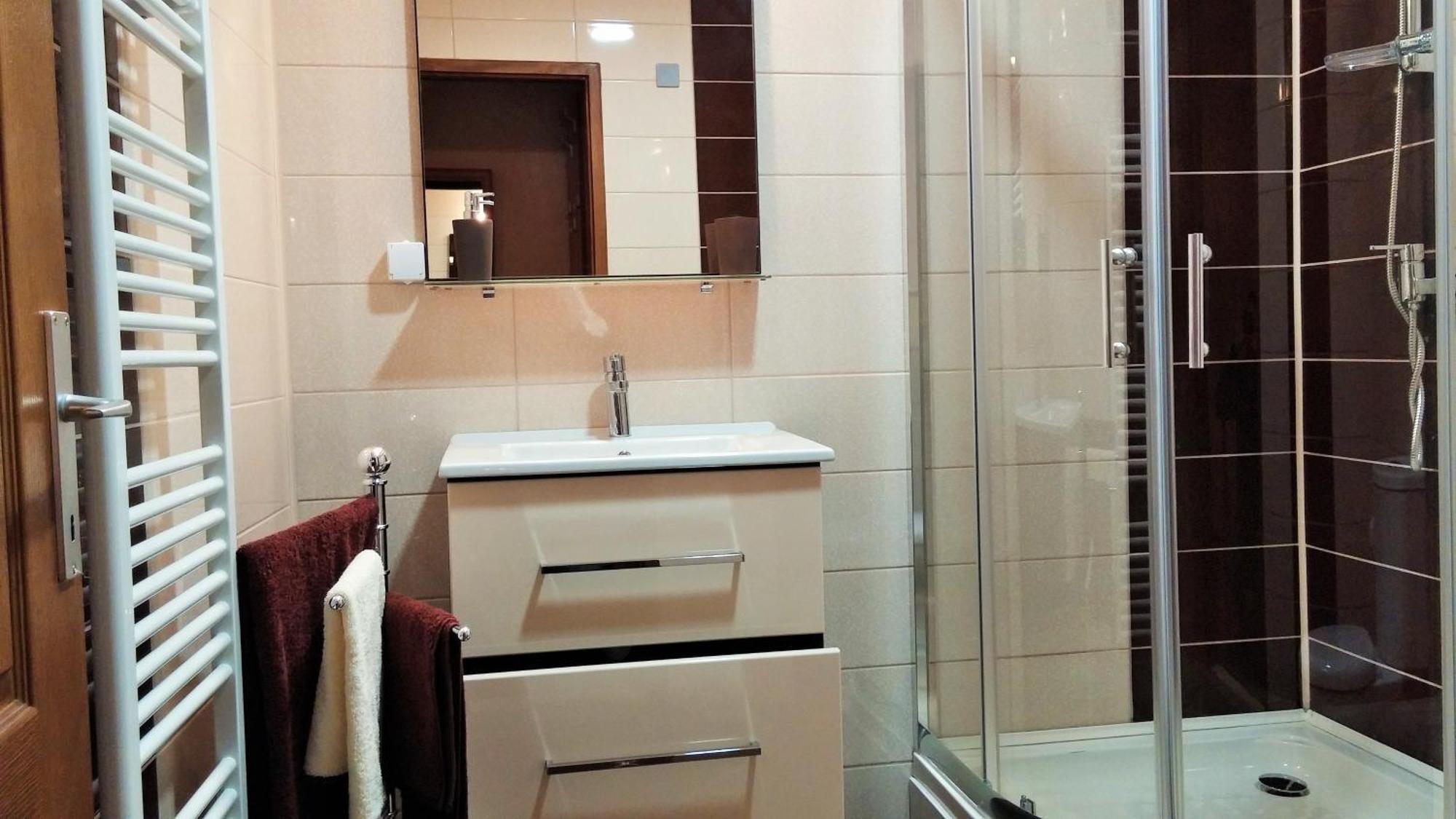 B&B Bazeni Сараєво Номер фото