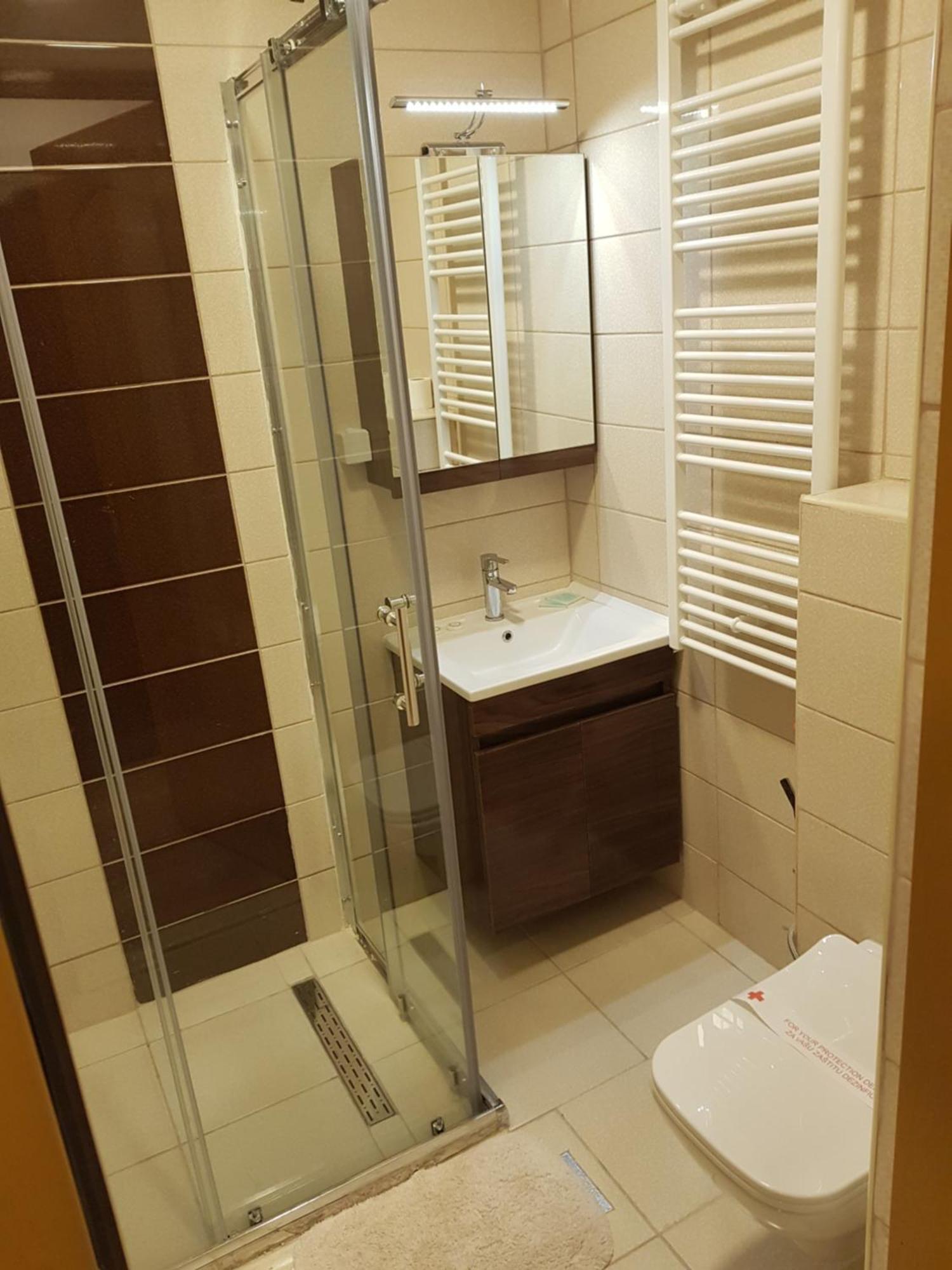 B&B Bazeni Сараєво Номер фото